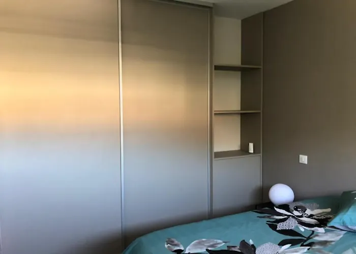 Escale 52 Et Cures 4 Personnes *